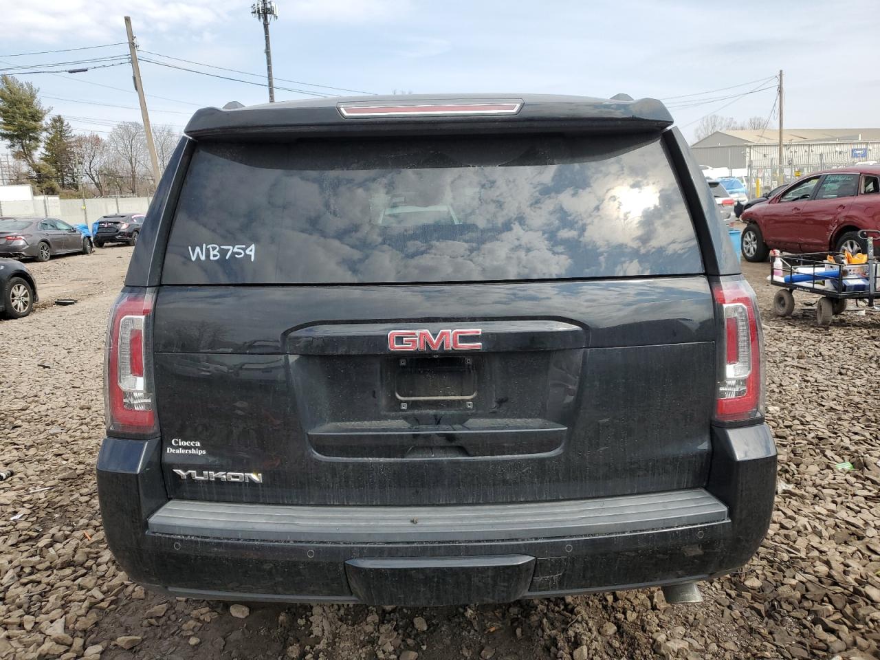 2015 GMC Yukon - Image 6