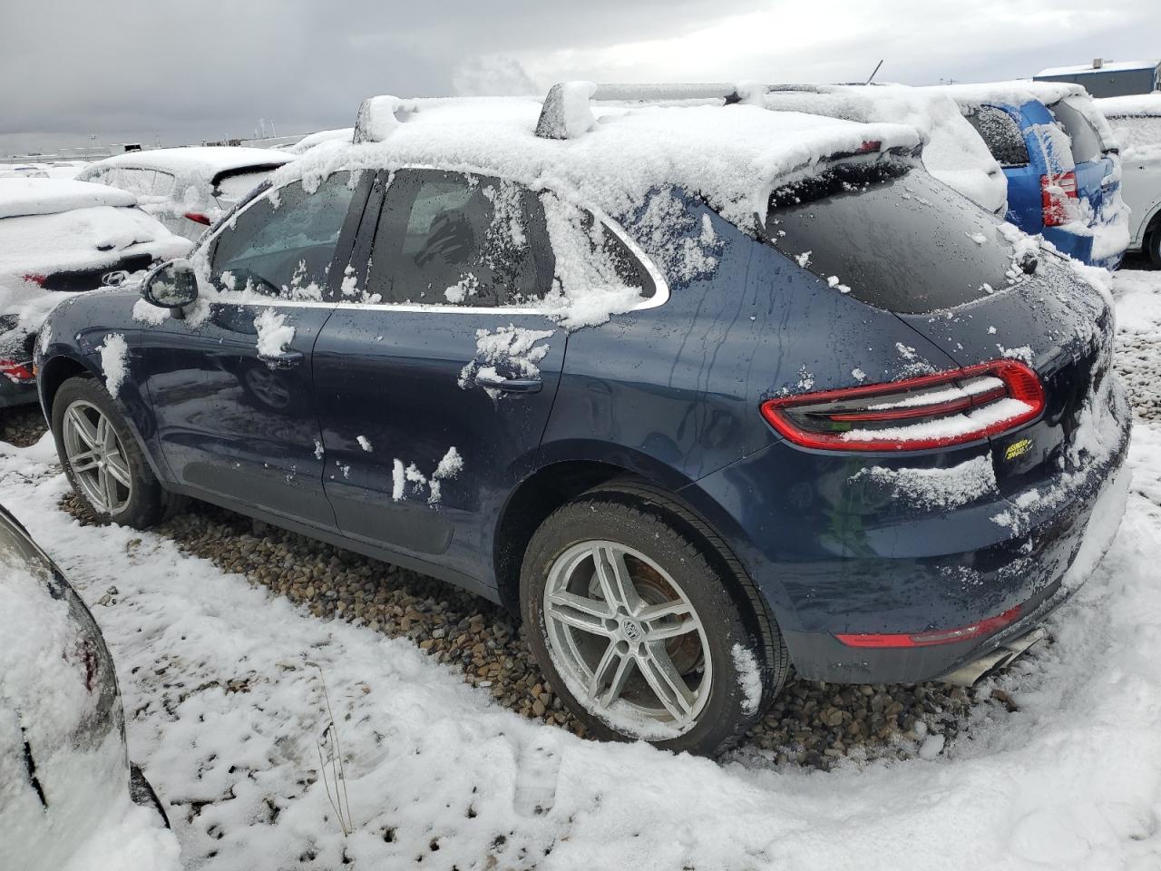 2016 Porsche Macan - Image 2