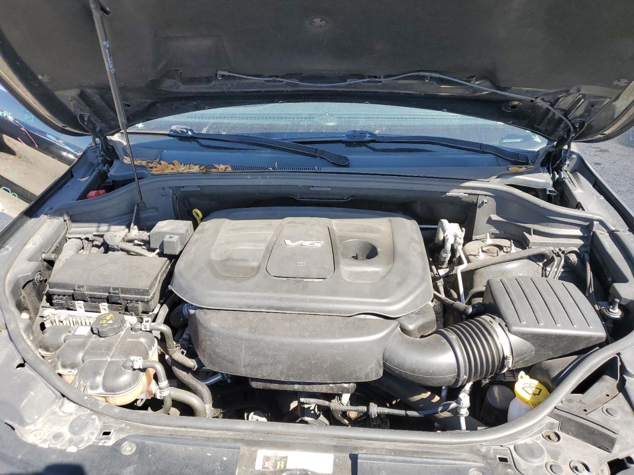 2019 Jeep Grand Cherokee - Image 12