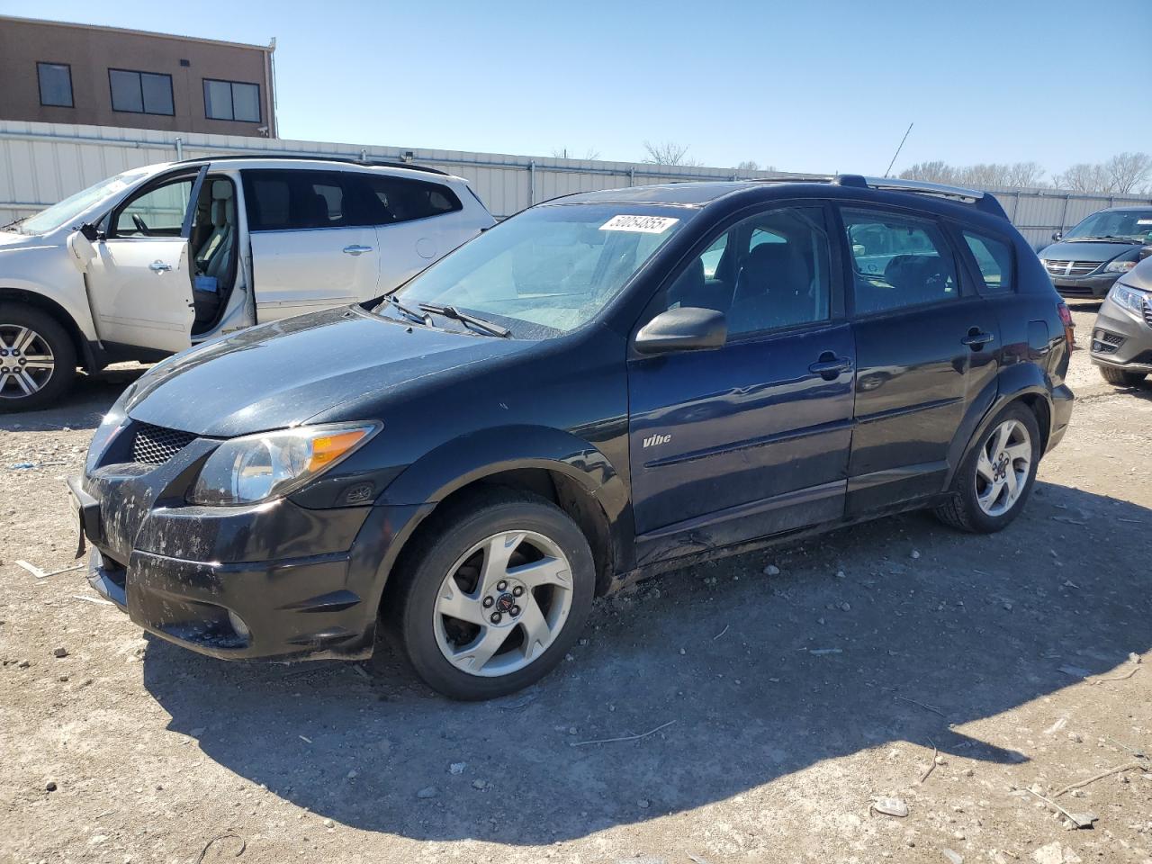 2004 Pontiac Vibe en Venta en Kansas City, KS - Side