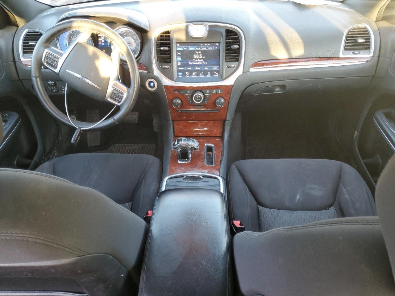 2012 Chrysler 300 - Image 8