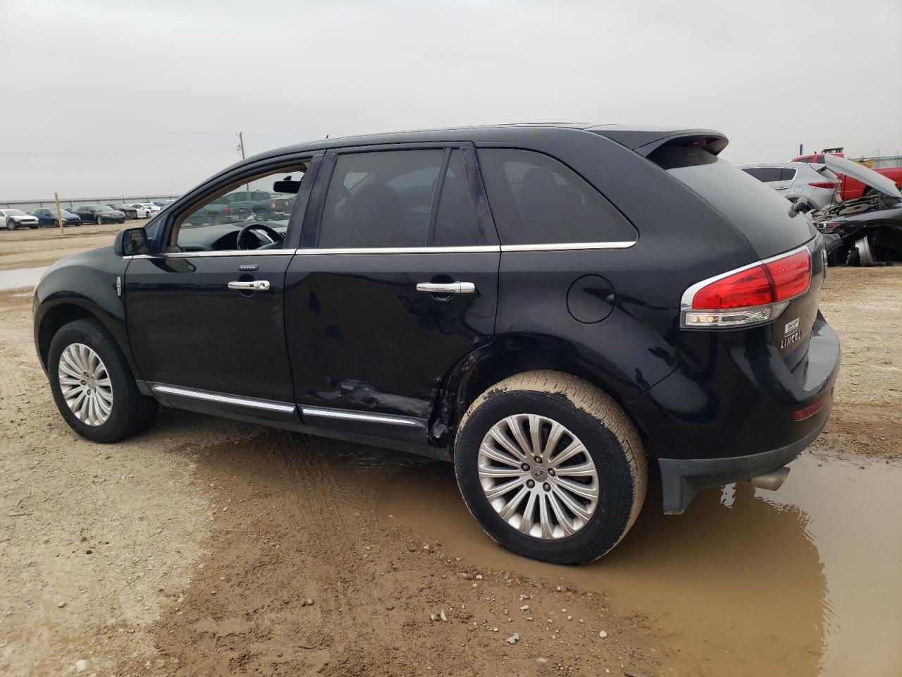 2012 Lincoln MKX - Image 2