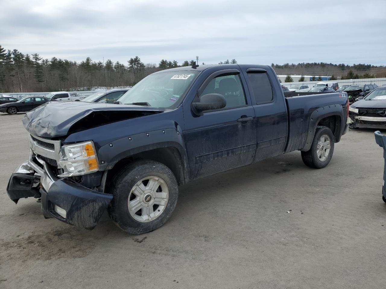 2011 Chevrolet Silverado - Image 1