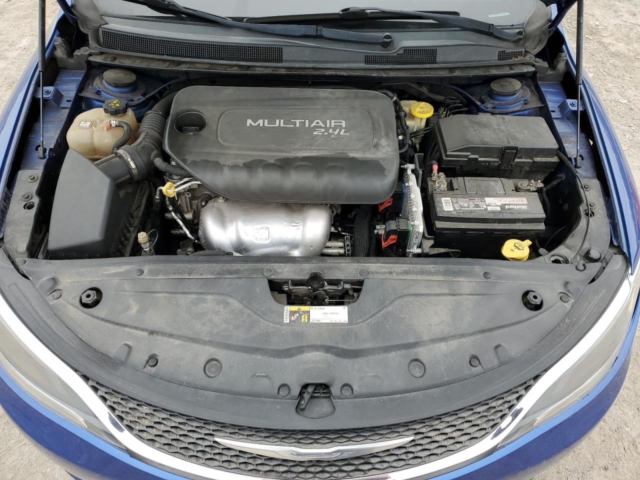 2015 Chrysler 200 - Image 12