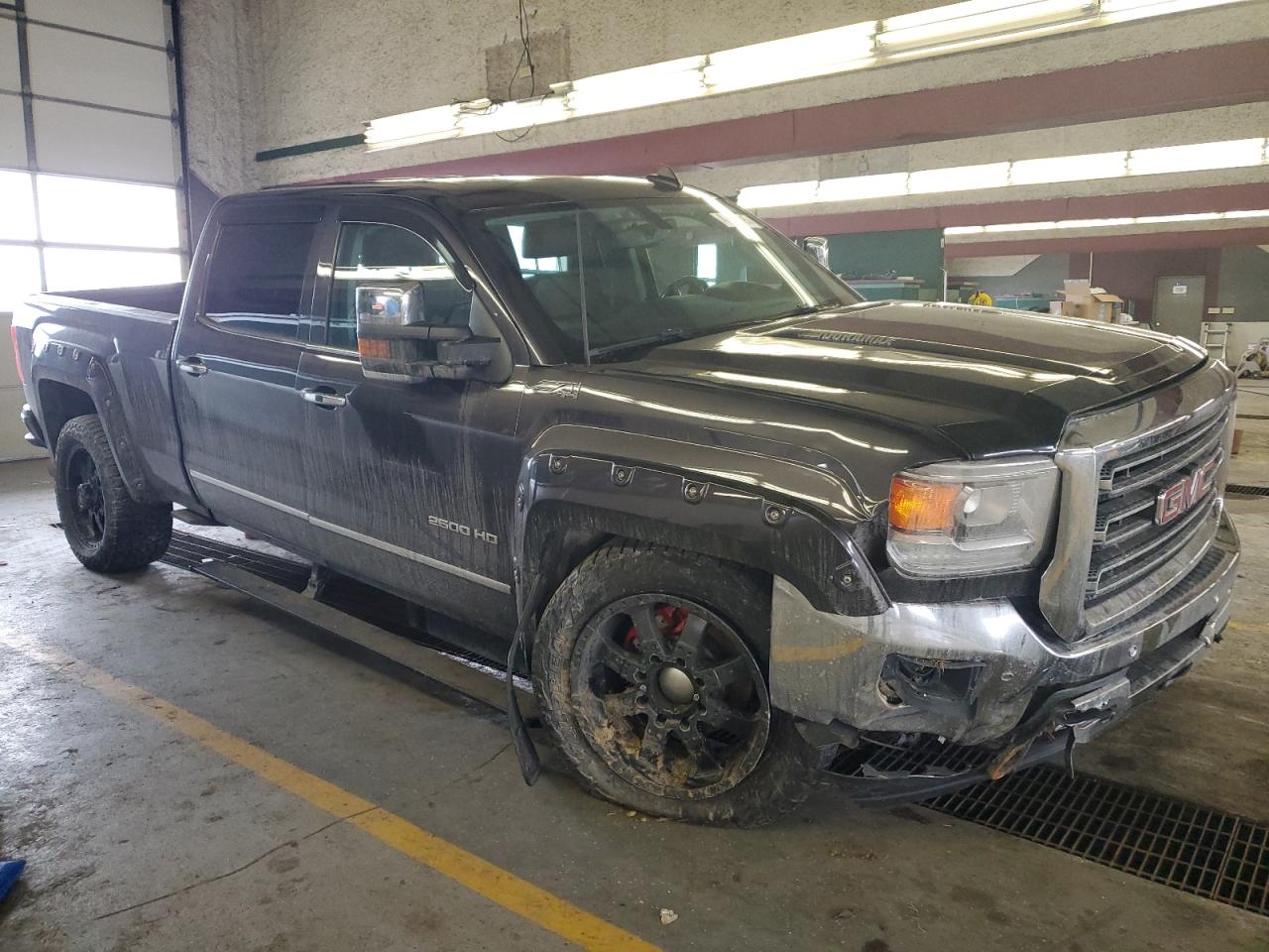 2015 GMC Sierra - Image 4