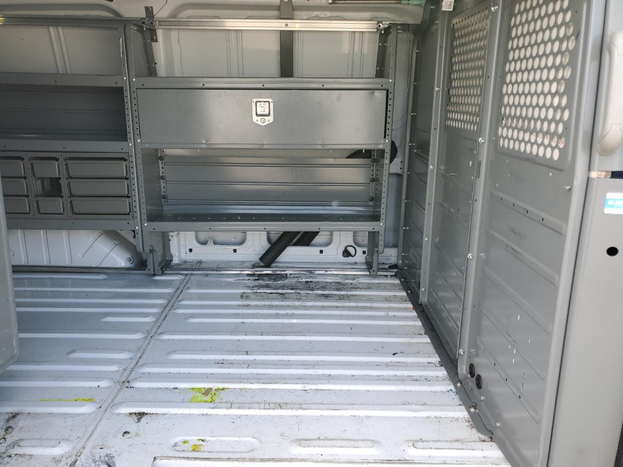 1FTYR1YM9HKA71056 FORD TRANSIT 2017