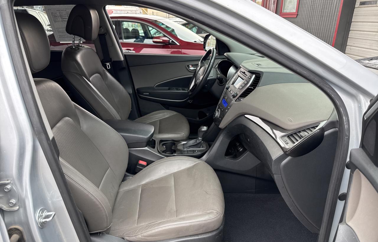 2013 Hyundai Santa Fe - Image 5
