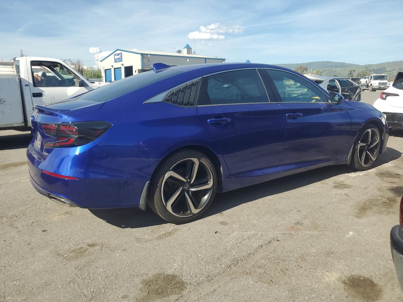 1HGCV1F36JA140721 HONDA ACCORD 2018