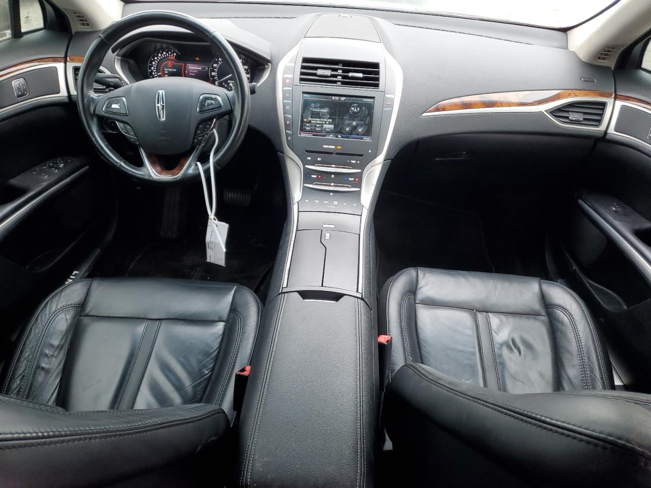 2016 Lincoln MKZ - Image 8