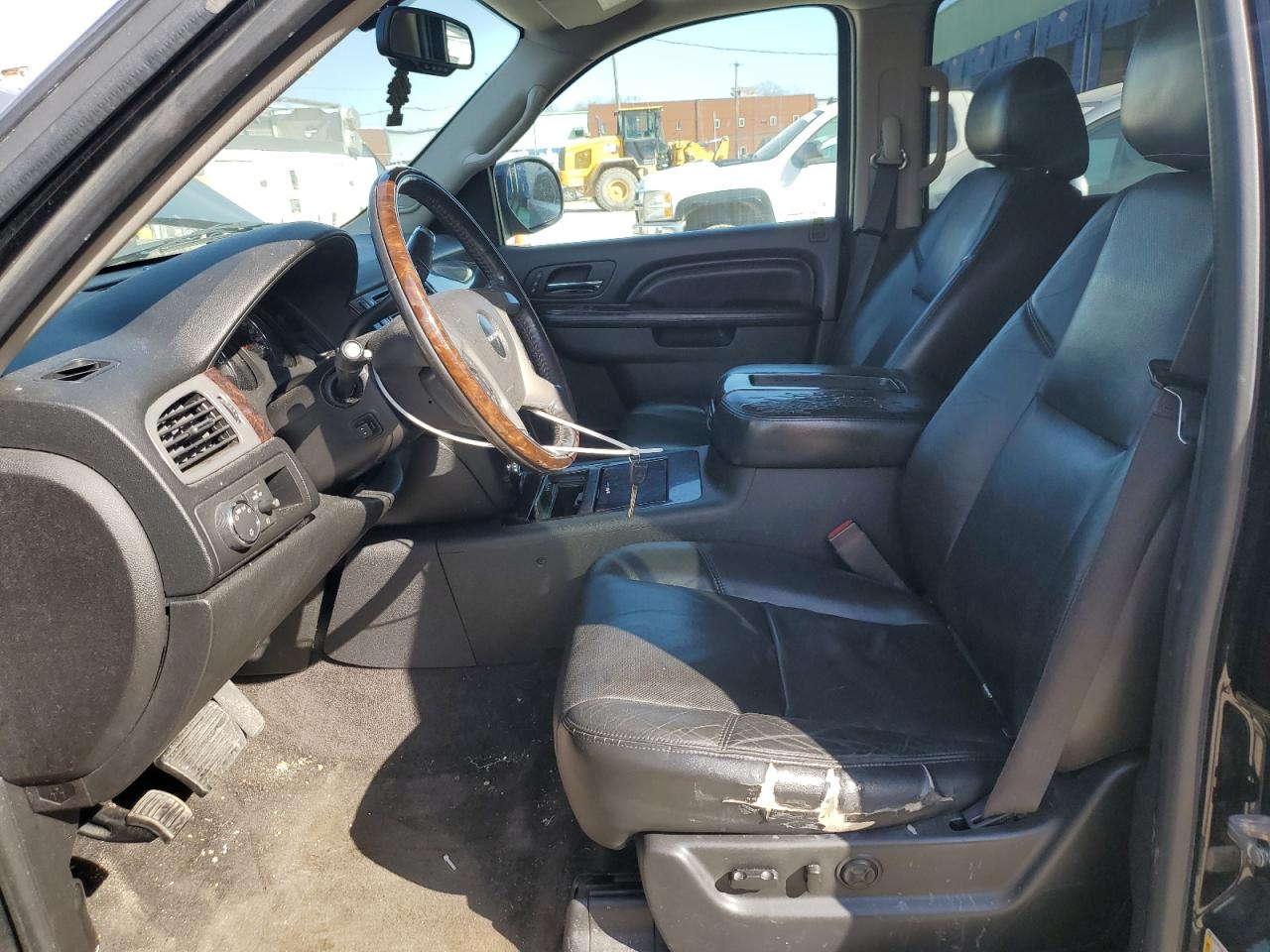 2014 GMC Yukon - Image 7