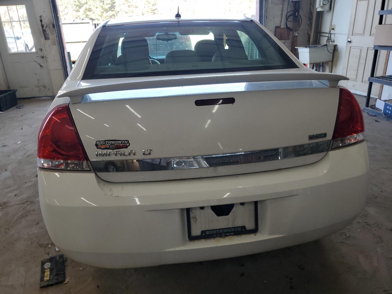 2010 Chevrolet Impala - Image 6