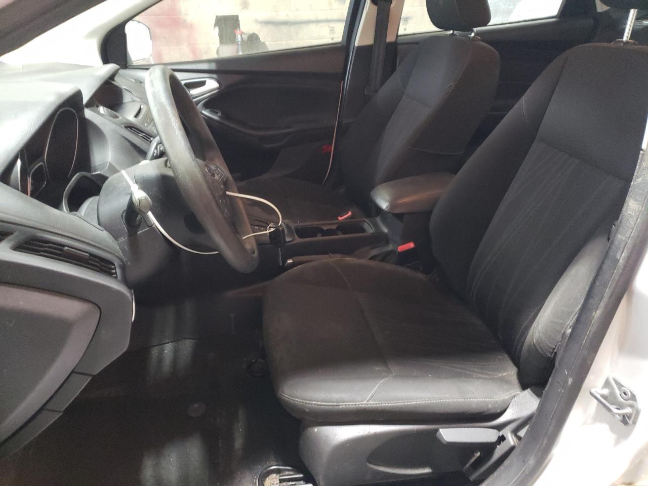 1FADP3F27HL263562 FORD FOCUS 2017
