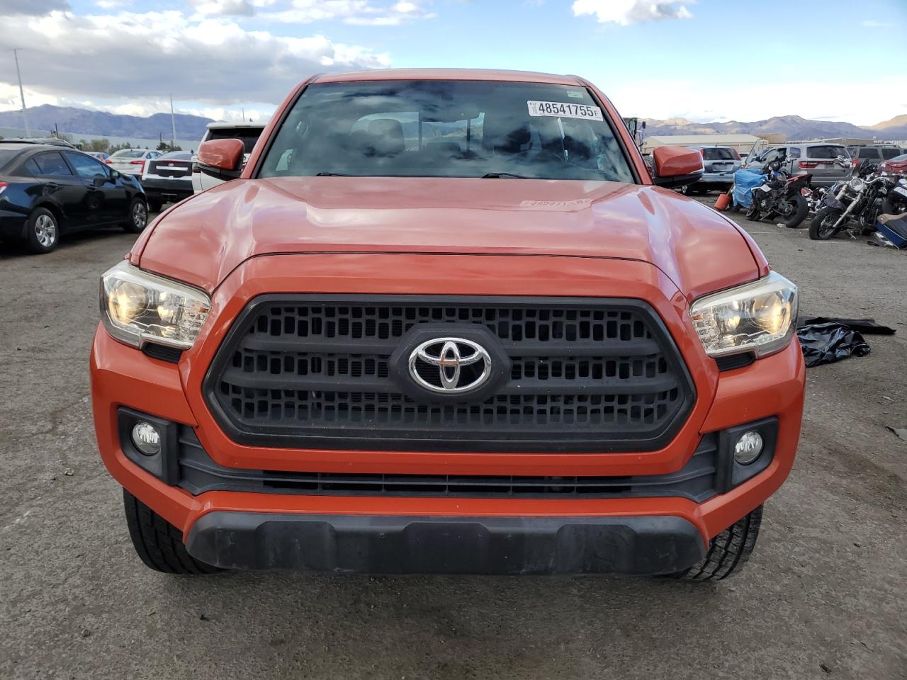3TMAZ5CNXHM049083 TOYOTA TACOMA 2017