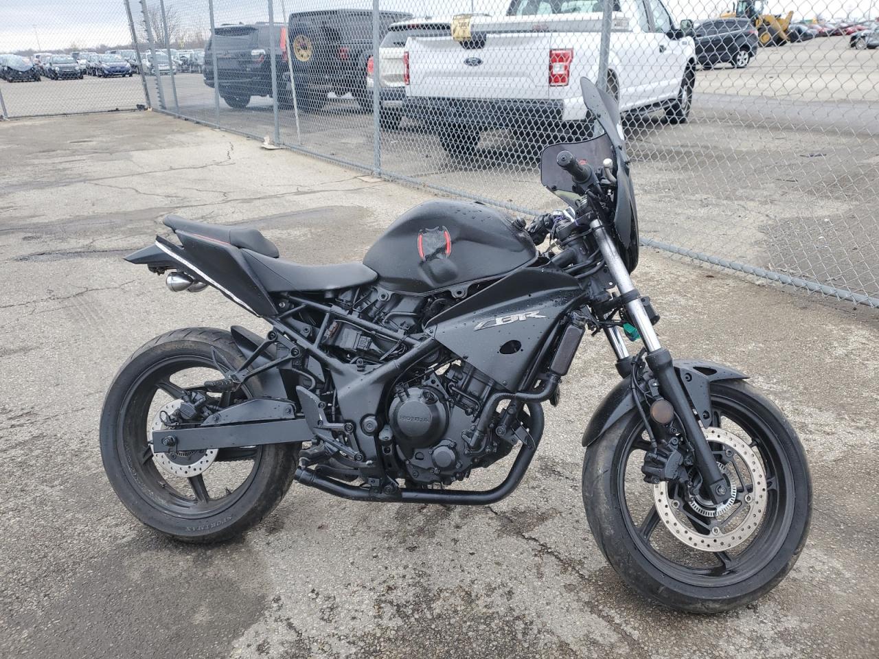 MLHNC5152G5200313 HONDA CBR CYCLE 2016