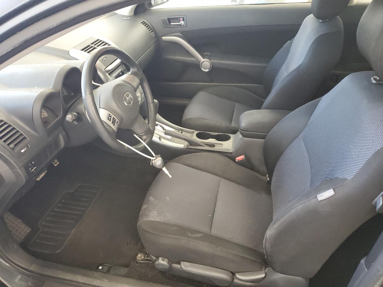 2008 Scion tC - Image 7