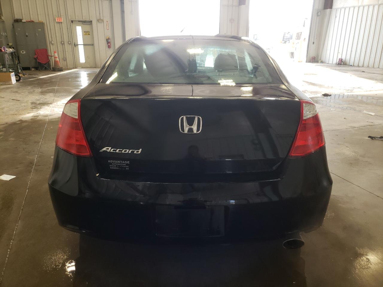 2010 Honda Accord - Image 6