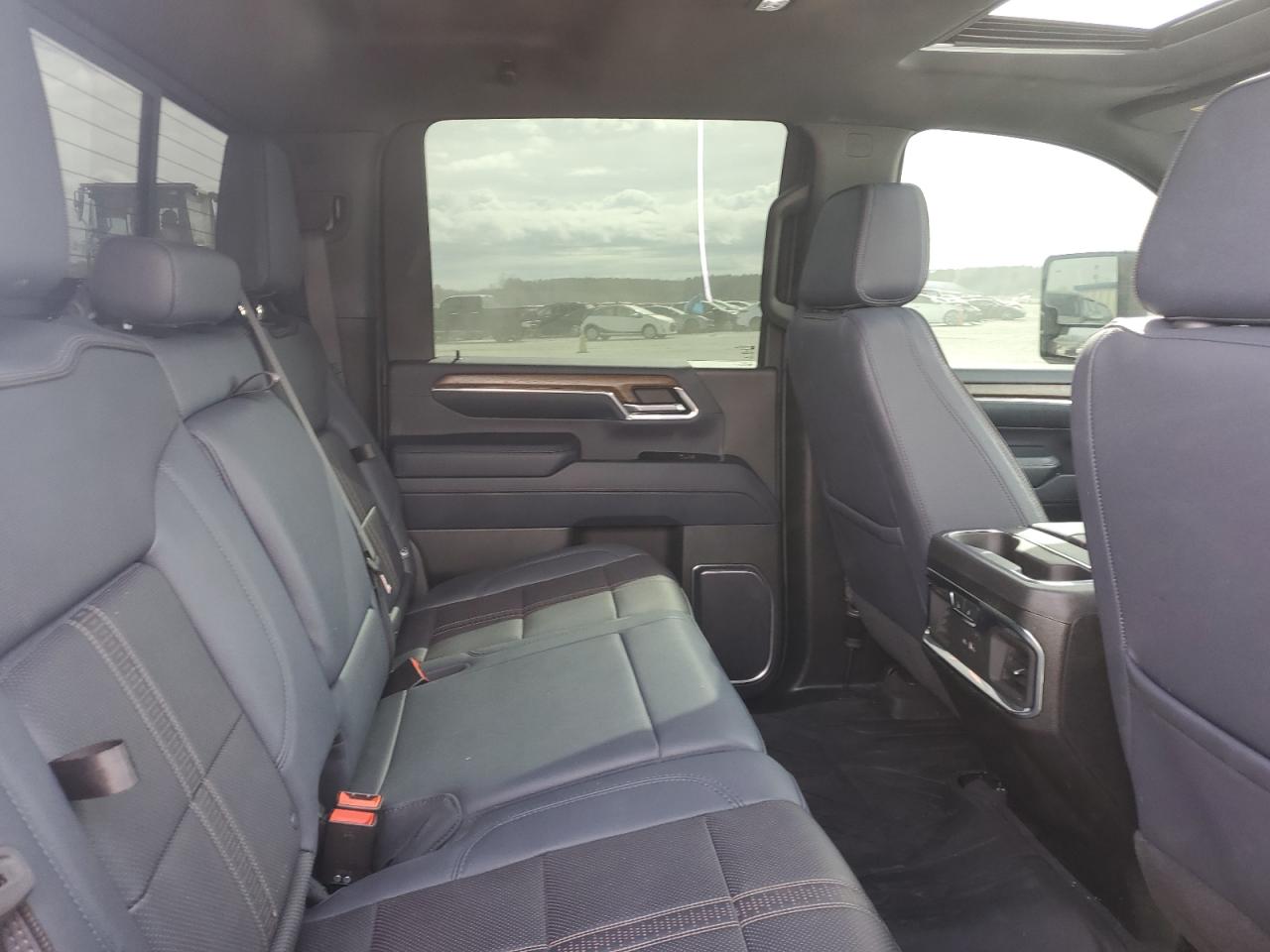 1GC4YVEY0RF124804 CHEVROLET ALL Models 2024