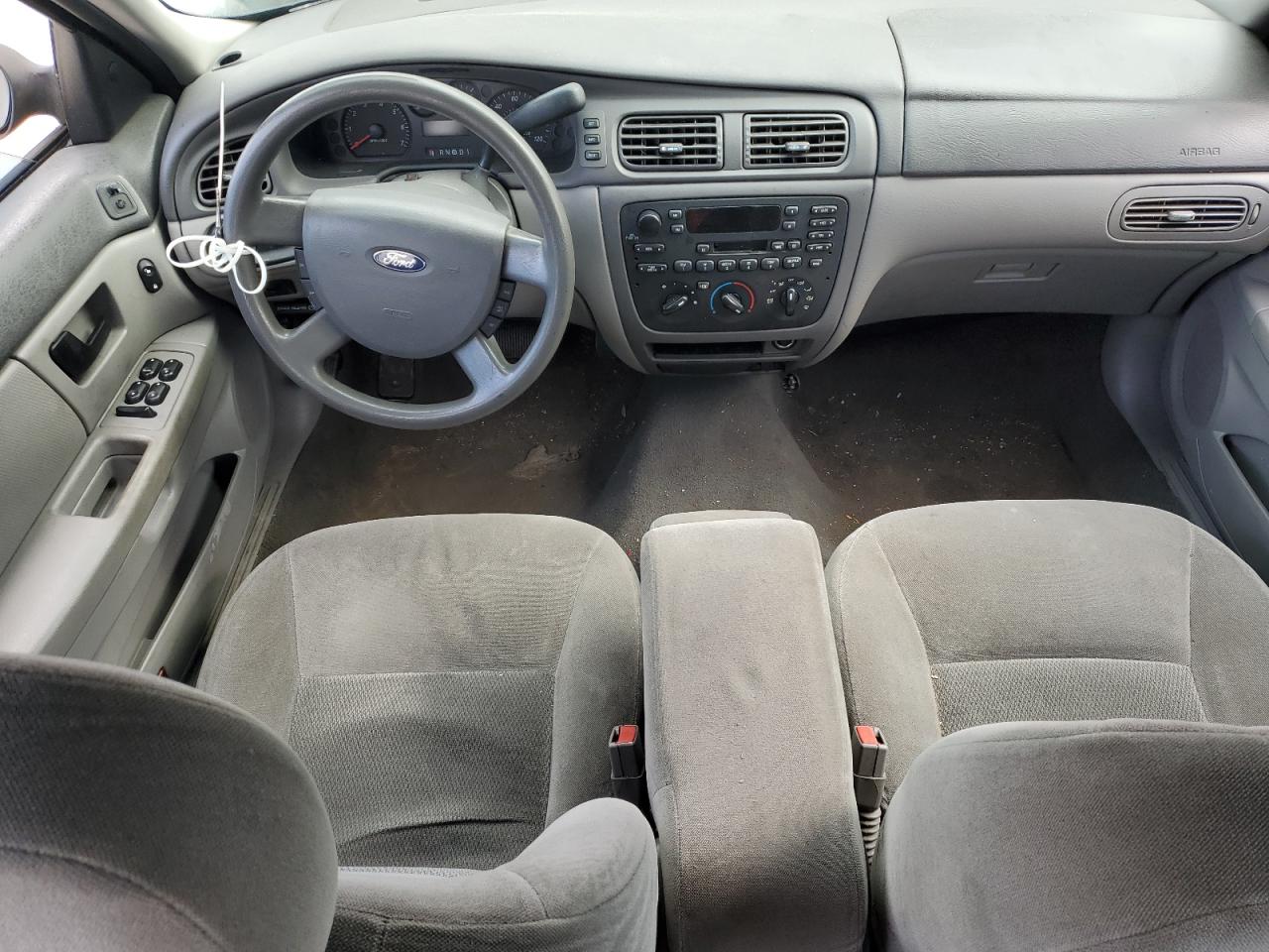2006 Ford Taurus - Image 8