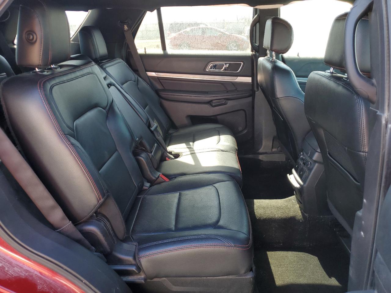 1FM5K8GT1GGB10261 FORD EXPLORER 2016