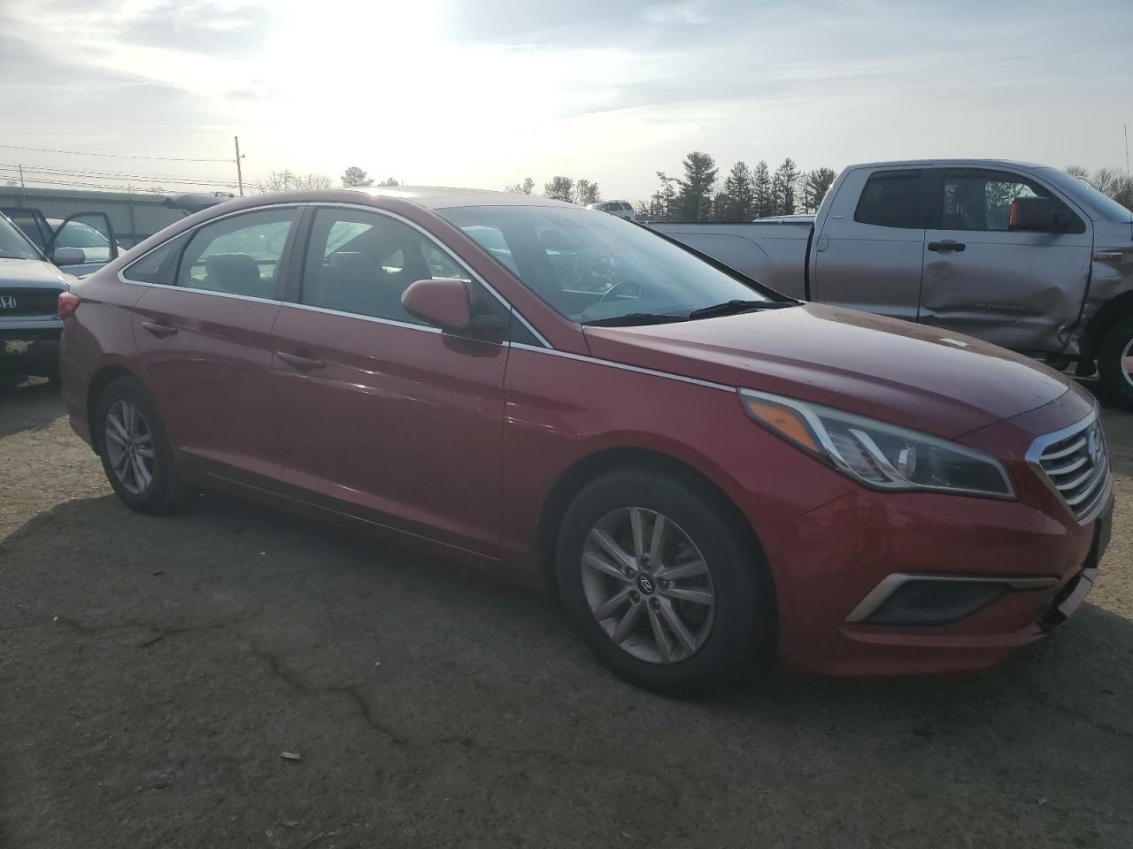 2016 Hyundai Sonata - Image 4