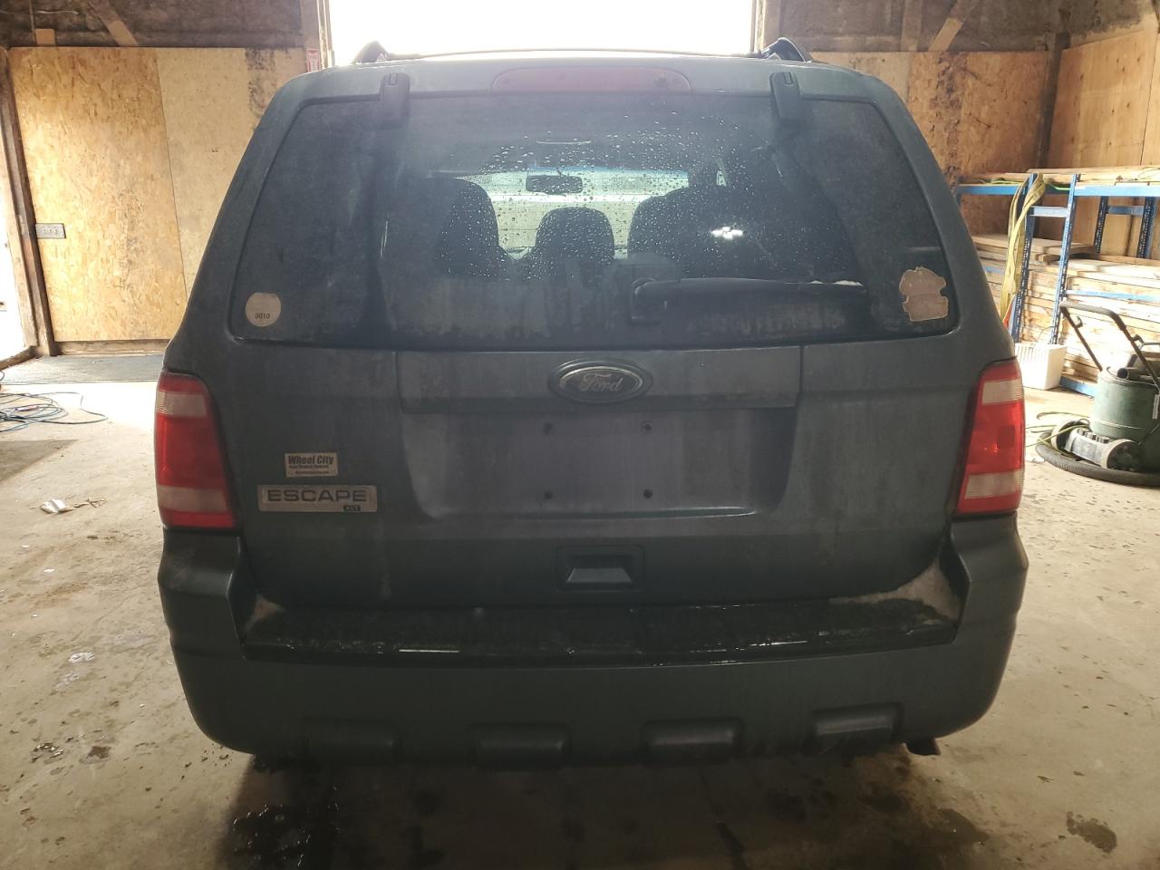 2010 Ford Escape - Image 6