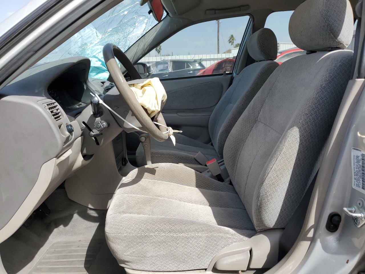 2000 Toyota Corolla - Image 7