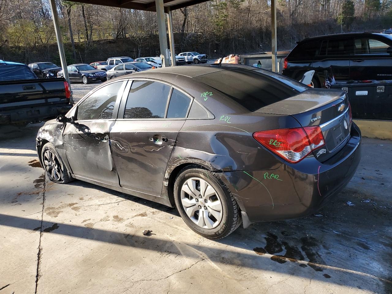 2014 Chevrolet Cruze - Image 2