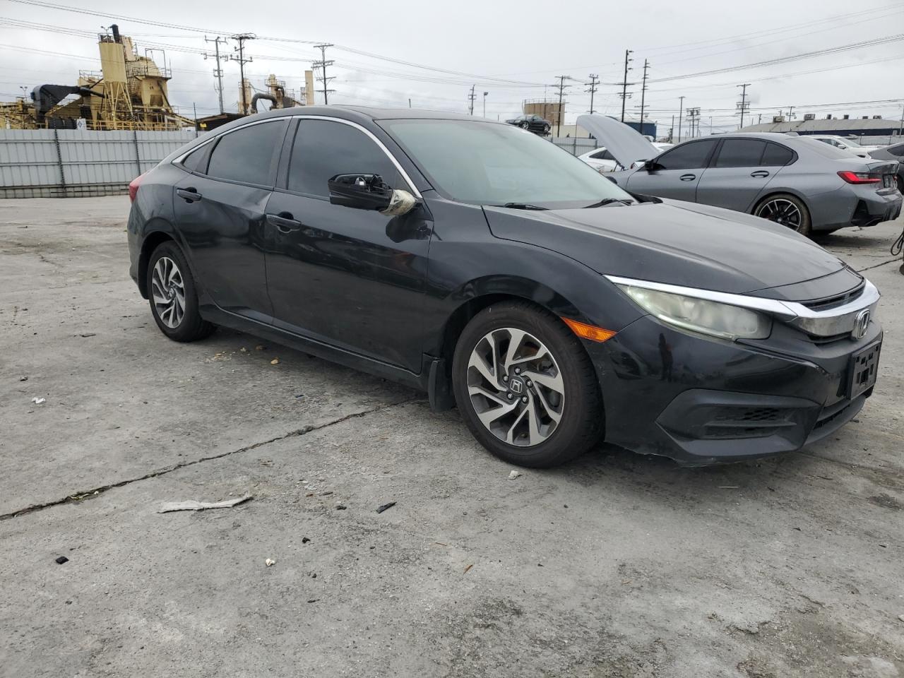 2HGFC2F76GH521202 HONDA CIVIC 2016