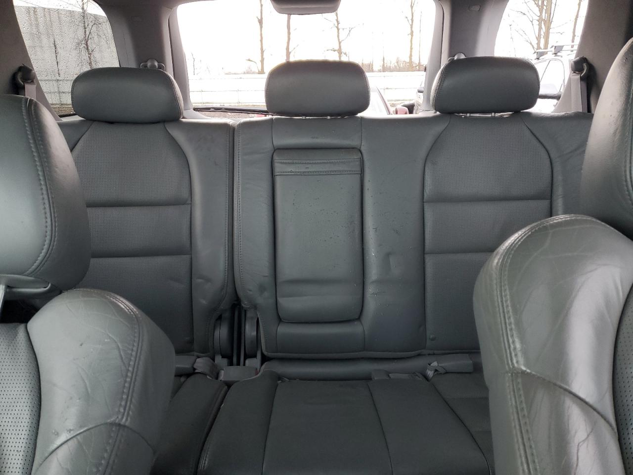2005 Acura Mdx Touring VIN: 2HNYD18675H516813 Lot: 50210755