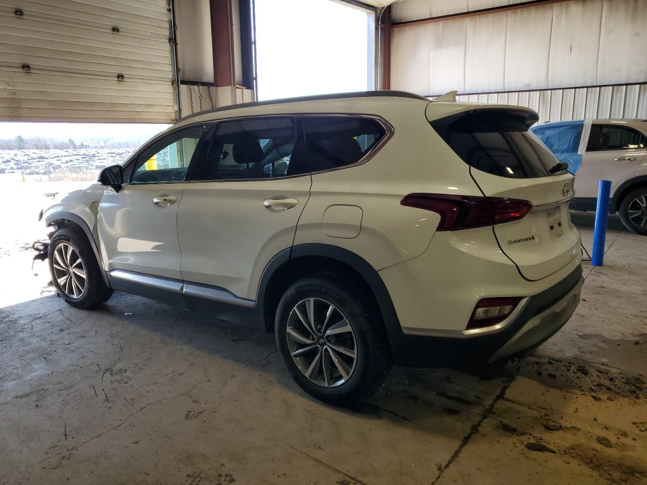 2019 Hyundai Santa Fe - Image 2