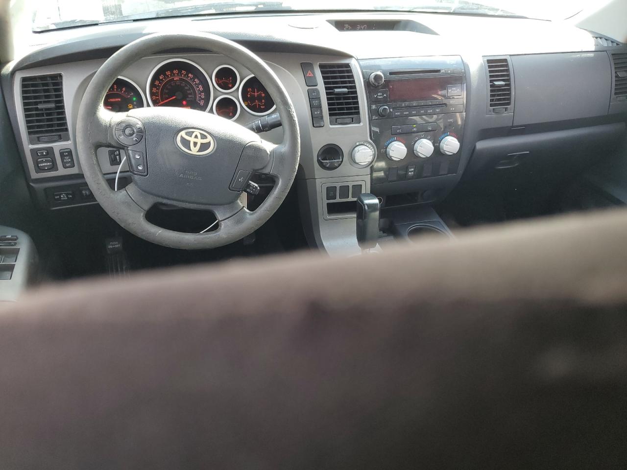 2010 Toyota Tundra - Image 8