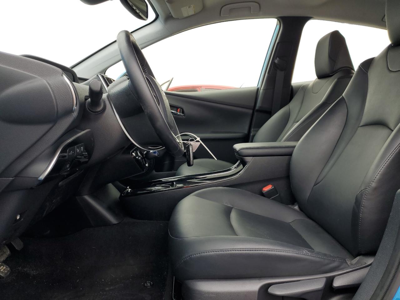 2019 Toyota Prius - Image 7
