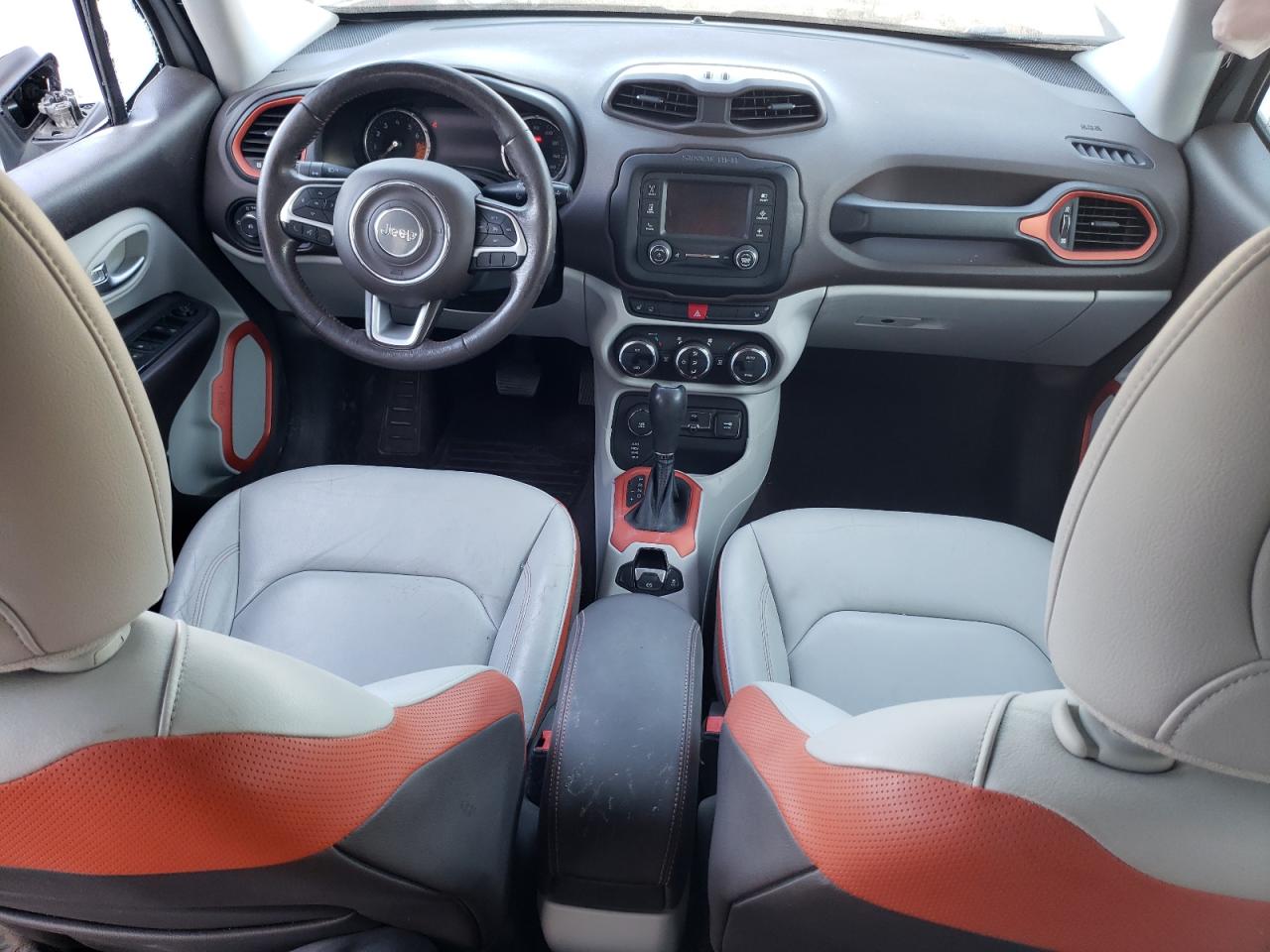 2015 Jeep Renegade - Image 8