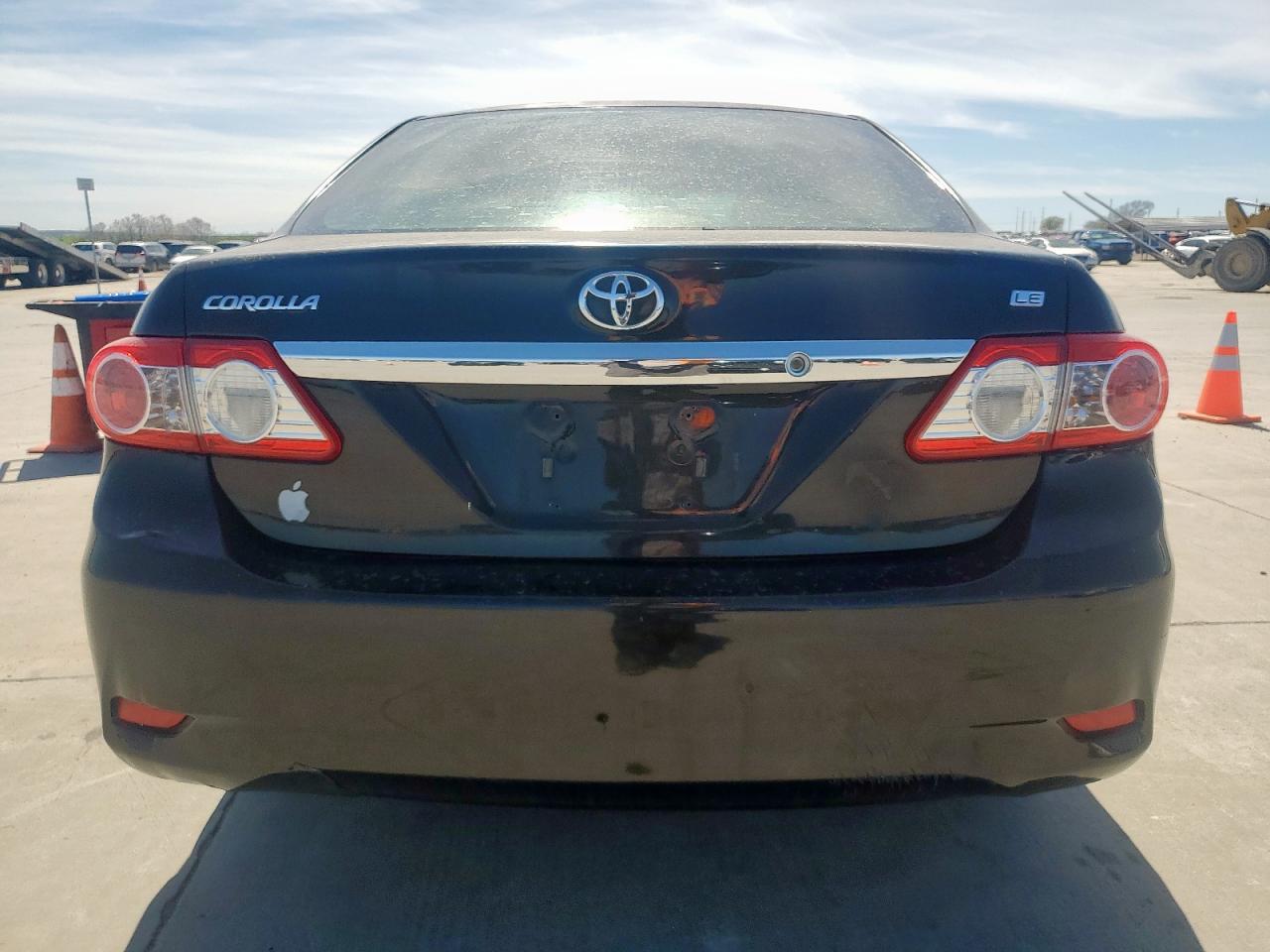 2011 Toyota Corolla - Image 6