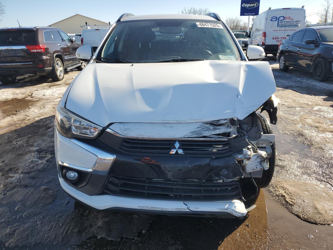 2017 Mitsubishi Outlander - Image 5