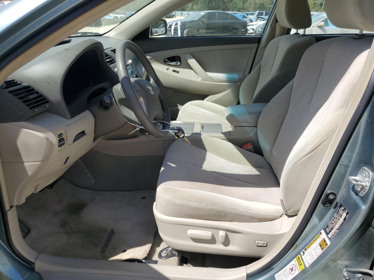 2010 Toyota Camry - Image 7