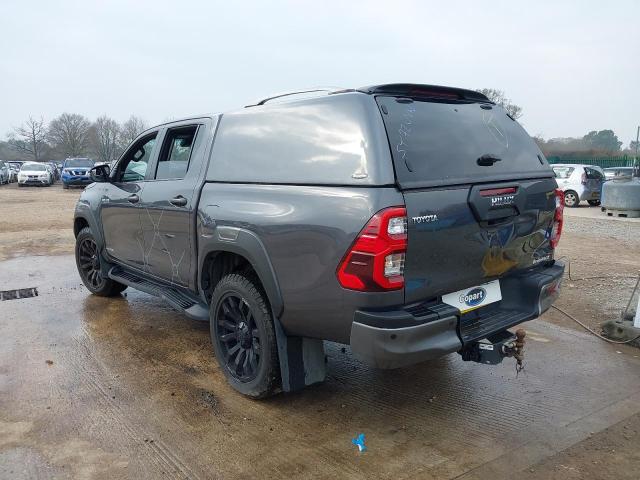 2022 TOYOTA HILUX INVINCIB X D-4D4WD 