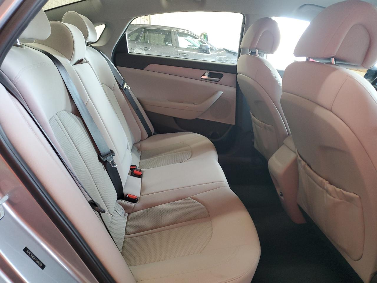 2017 Hyundai Sonata - Image 10