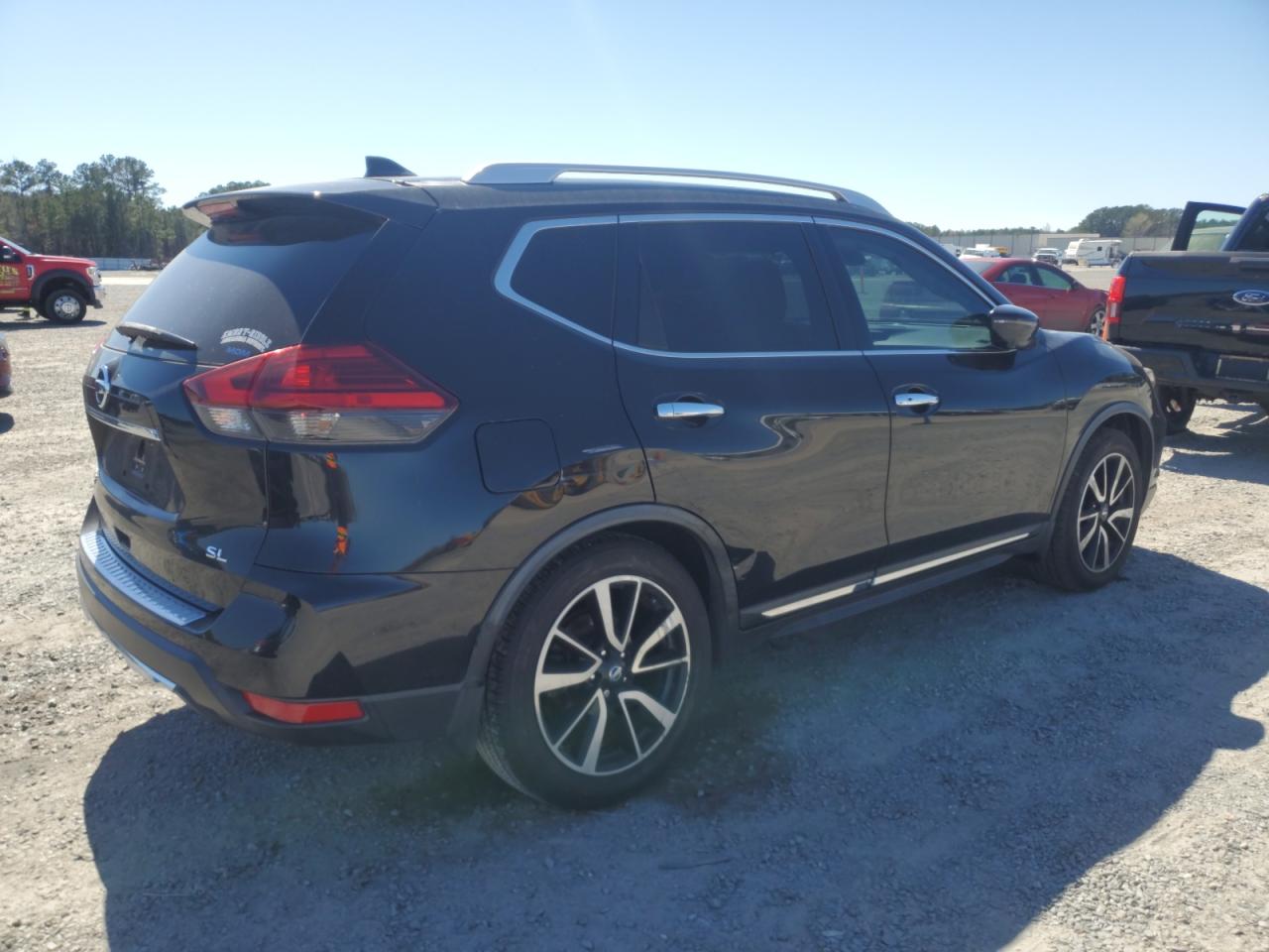 JN8AT2MT3HW152623 NISSAN ROGUE 2017