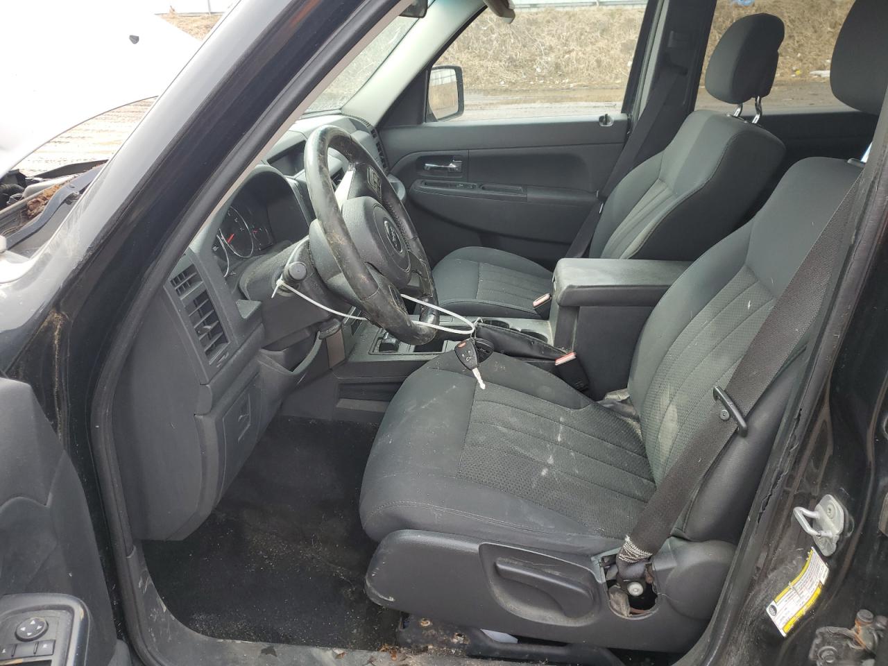 2011 Jeep Liberty (North America) - Image 7