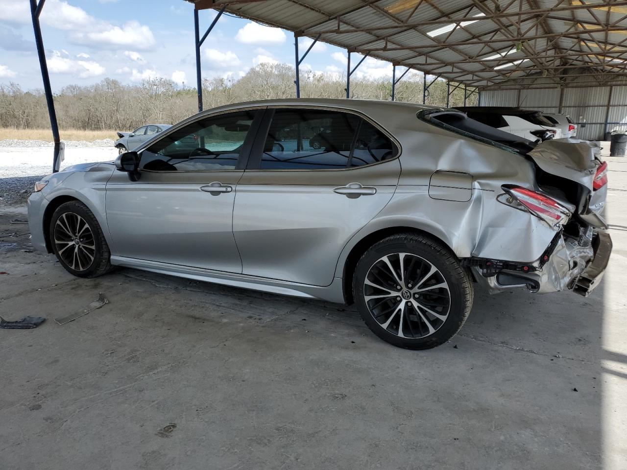 4T1B11HK4JU576326 TOYOTA CAMRY 2018