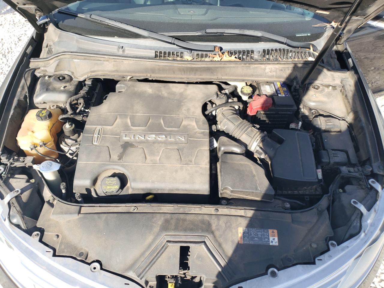 2013 Lincoln MKZ - Image 11