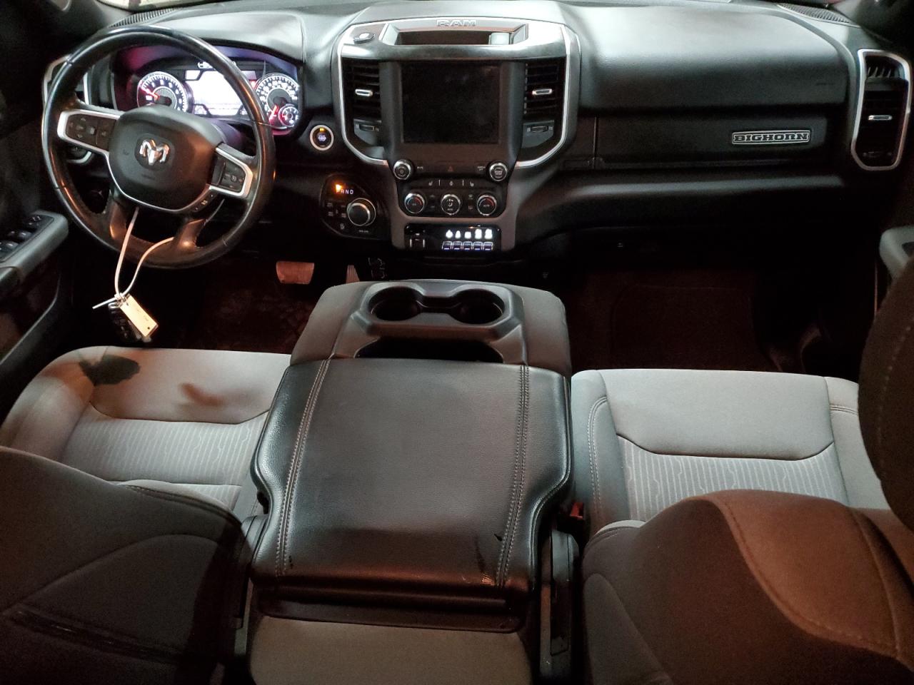 2021 RAM 1500 - Image 8