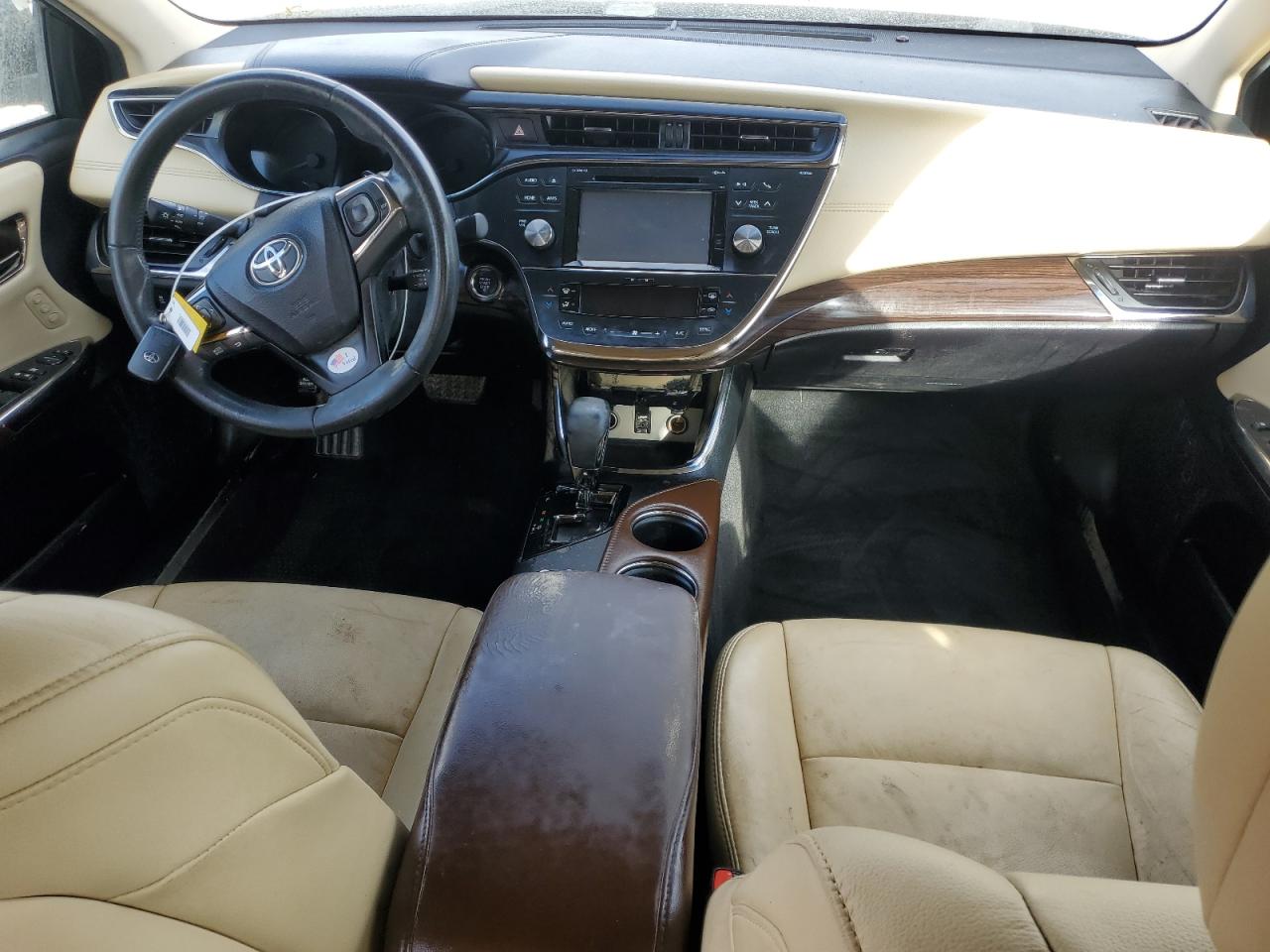 2015 Toyota Avalon - Image 8