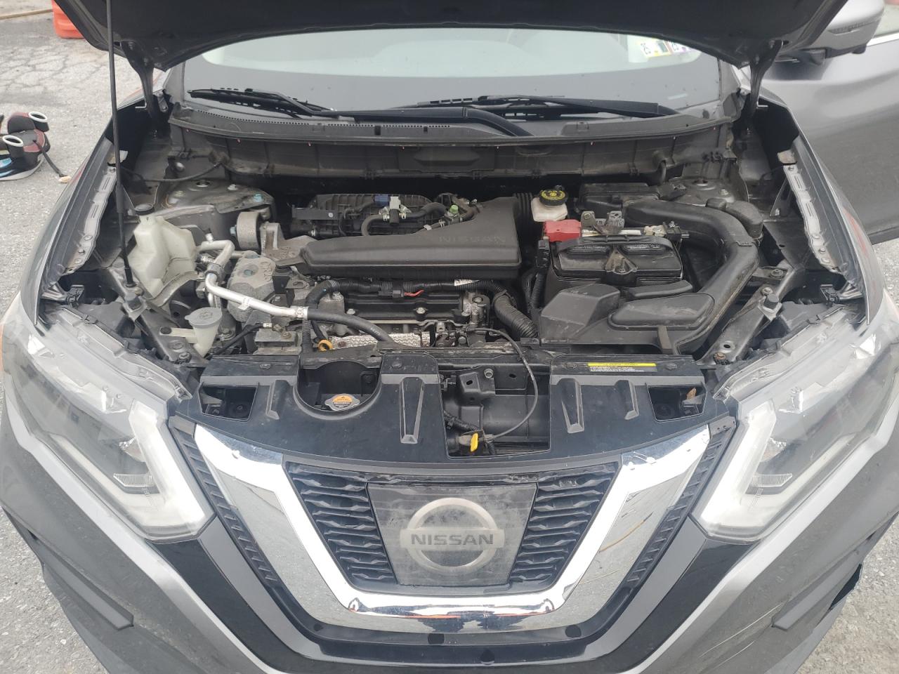 KNMAT2MV1HP615415 NISSAN ROGUE 2017