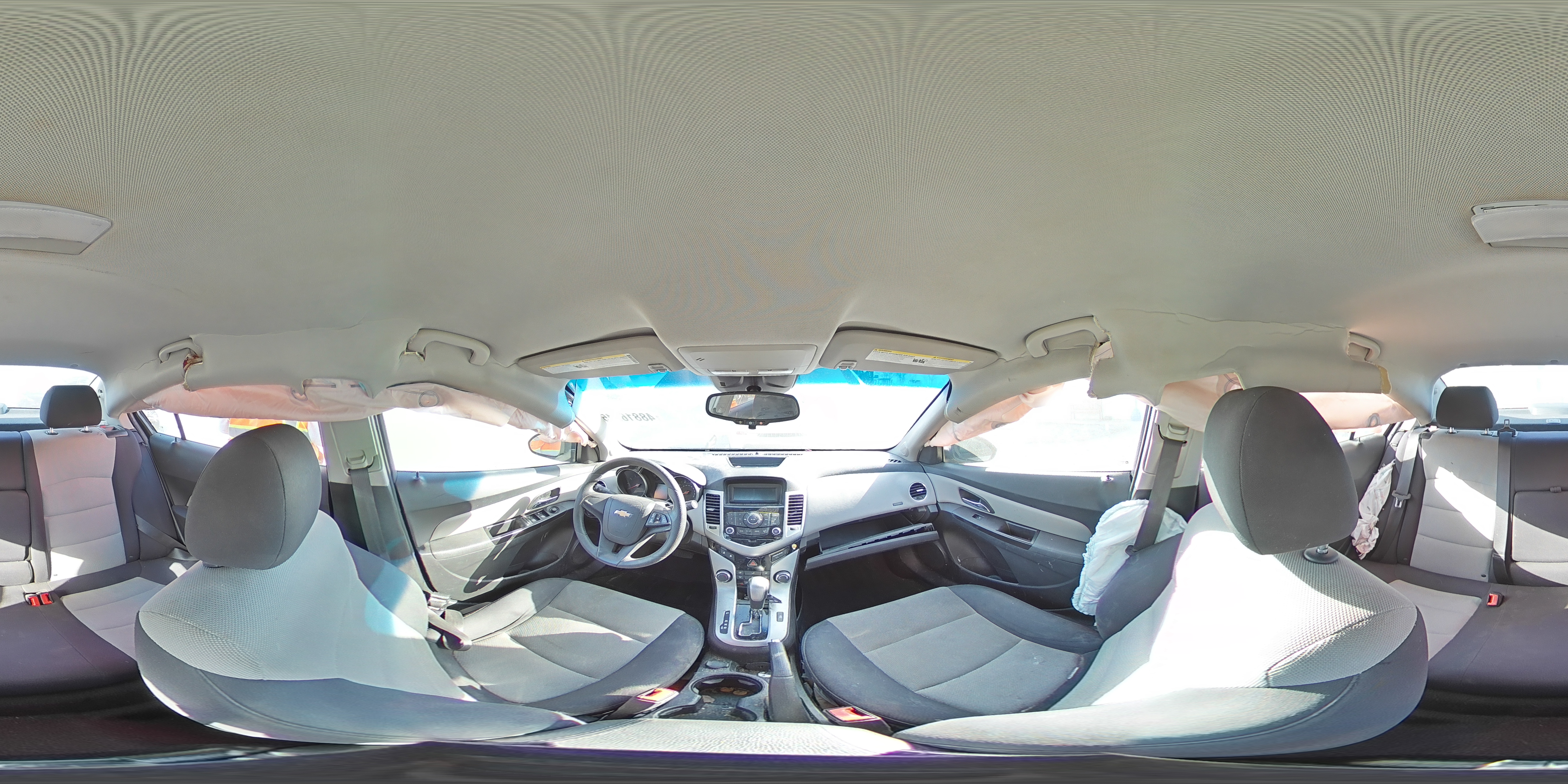 2014 Chevrolet Cruze - Image 14