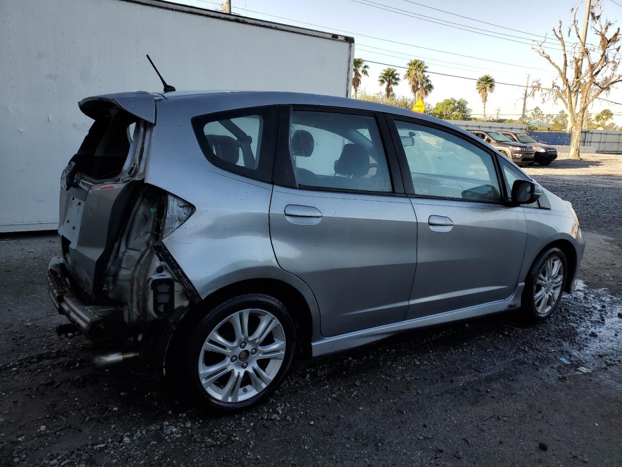 2009 Honda Fit - Image 3