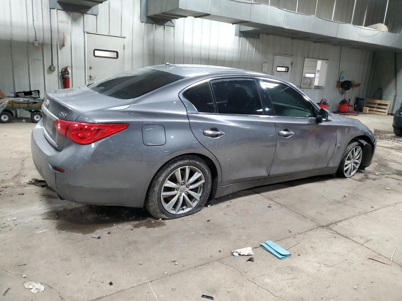 2017 Infiniti Q50 - Image 3