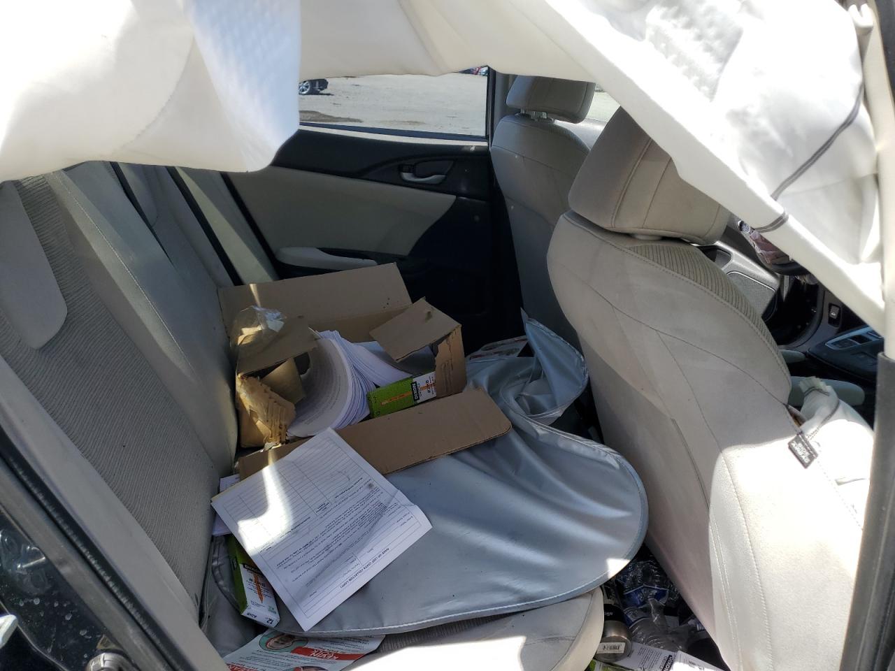 19XZE4F17KE002595 HONDA INSIGHT 2019
