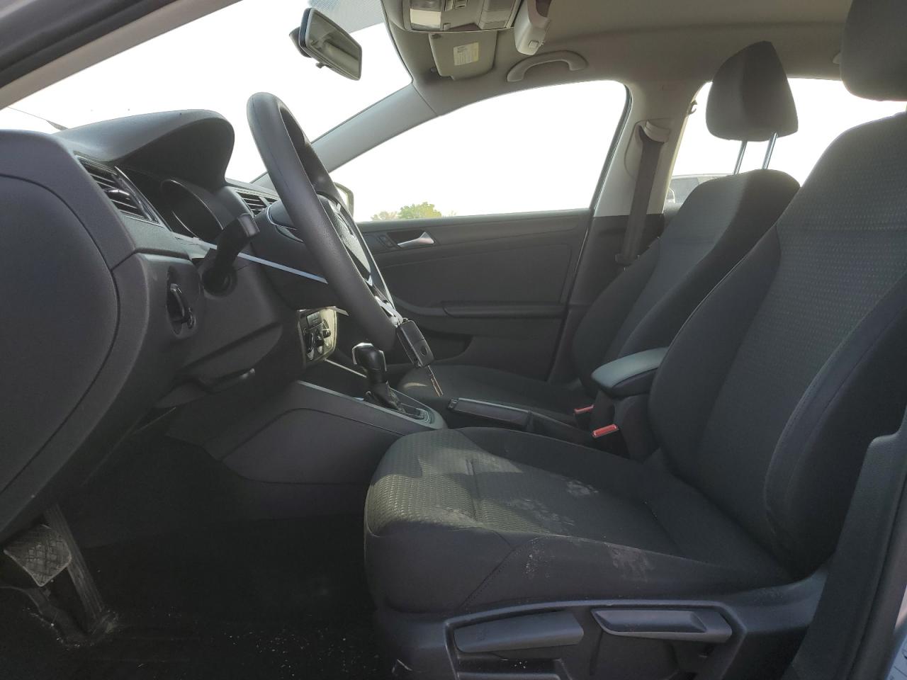 2016 Volkswagen Jetta - Image 7